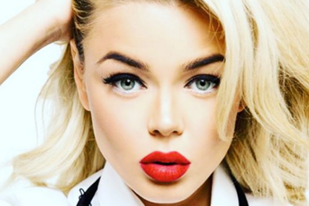 Алина Гросу