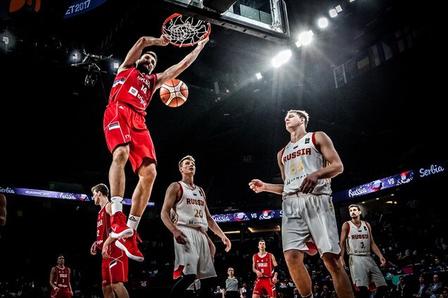 Сборная России проиграла Сербии в полуфинале Евробаскета-2017