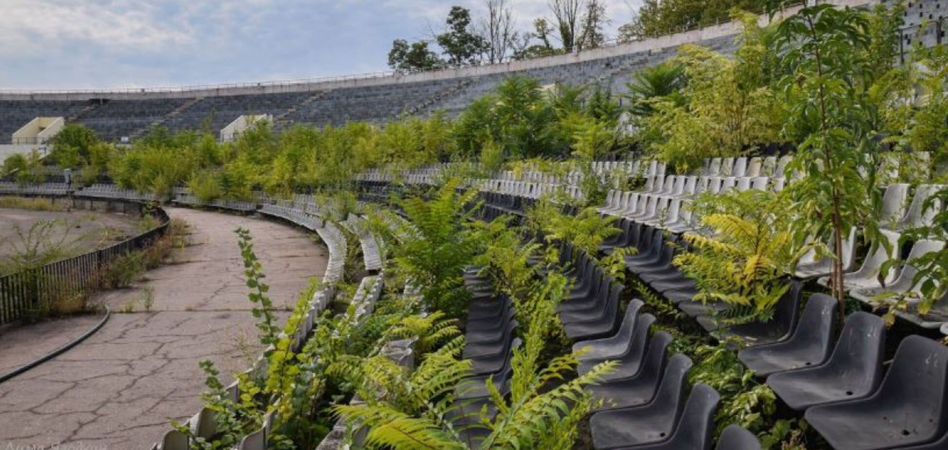 Стадіон Шахтар