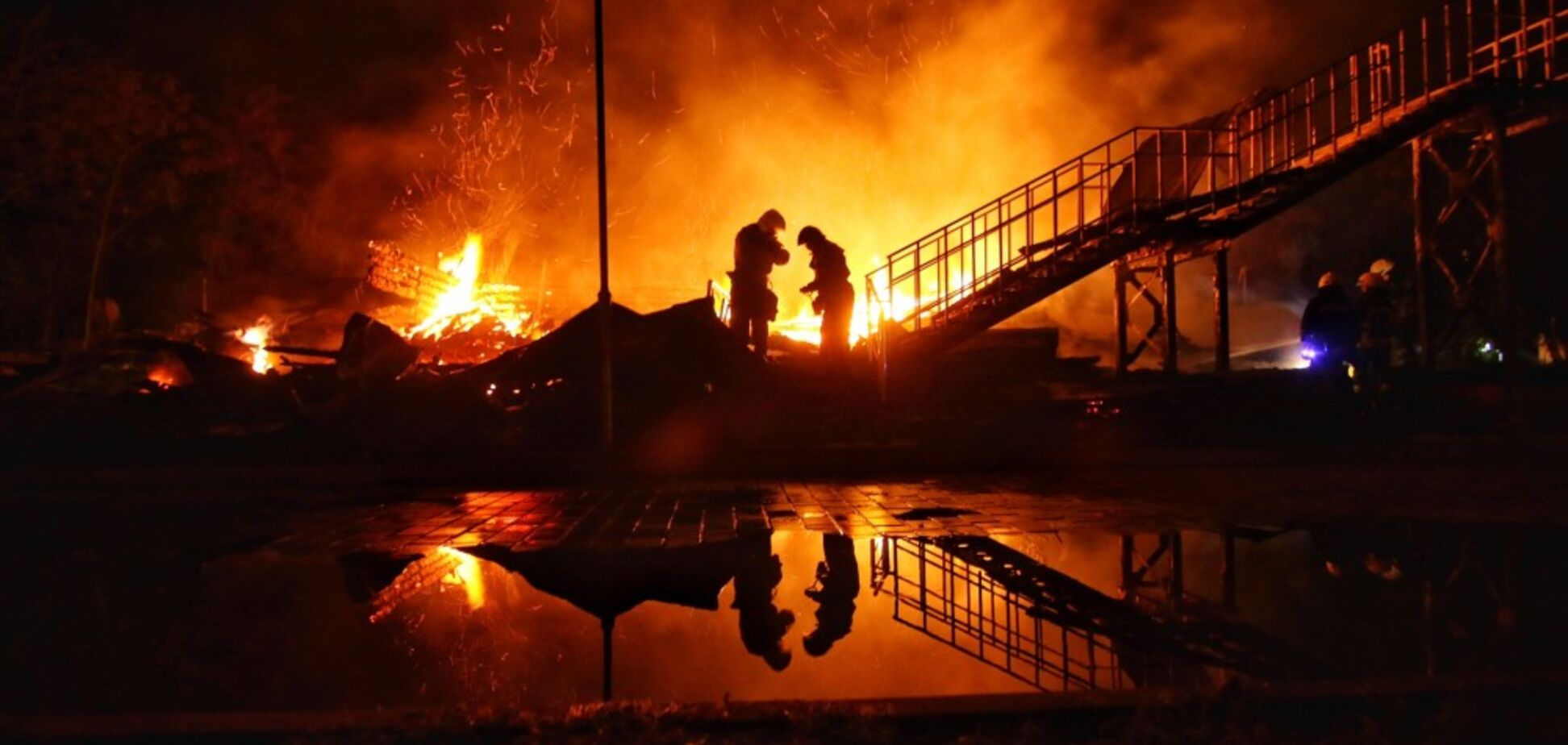 Страшна трагедія в Одесі: всі подробиці пожежі в дитячому таборі 'Вікторія'