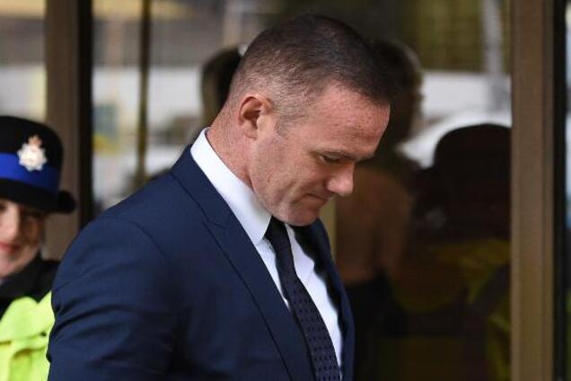 Уэйн Руни пьяный