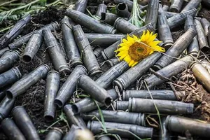 війна на Донбасі, АТО, гільзи
