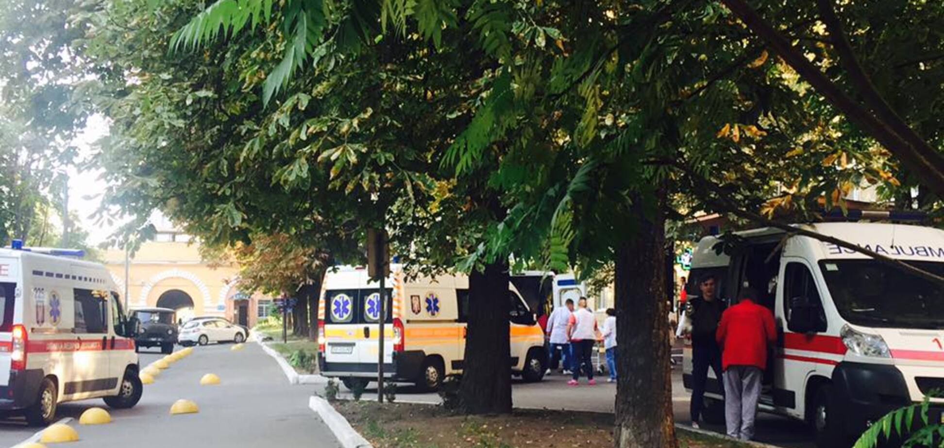 Требуется помощь! В Киев доставили тяжелораненых бойцов АТО