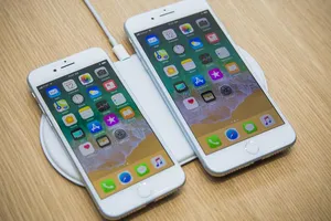 iPhone 8