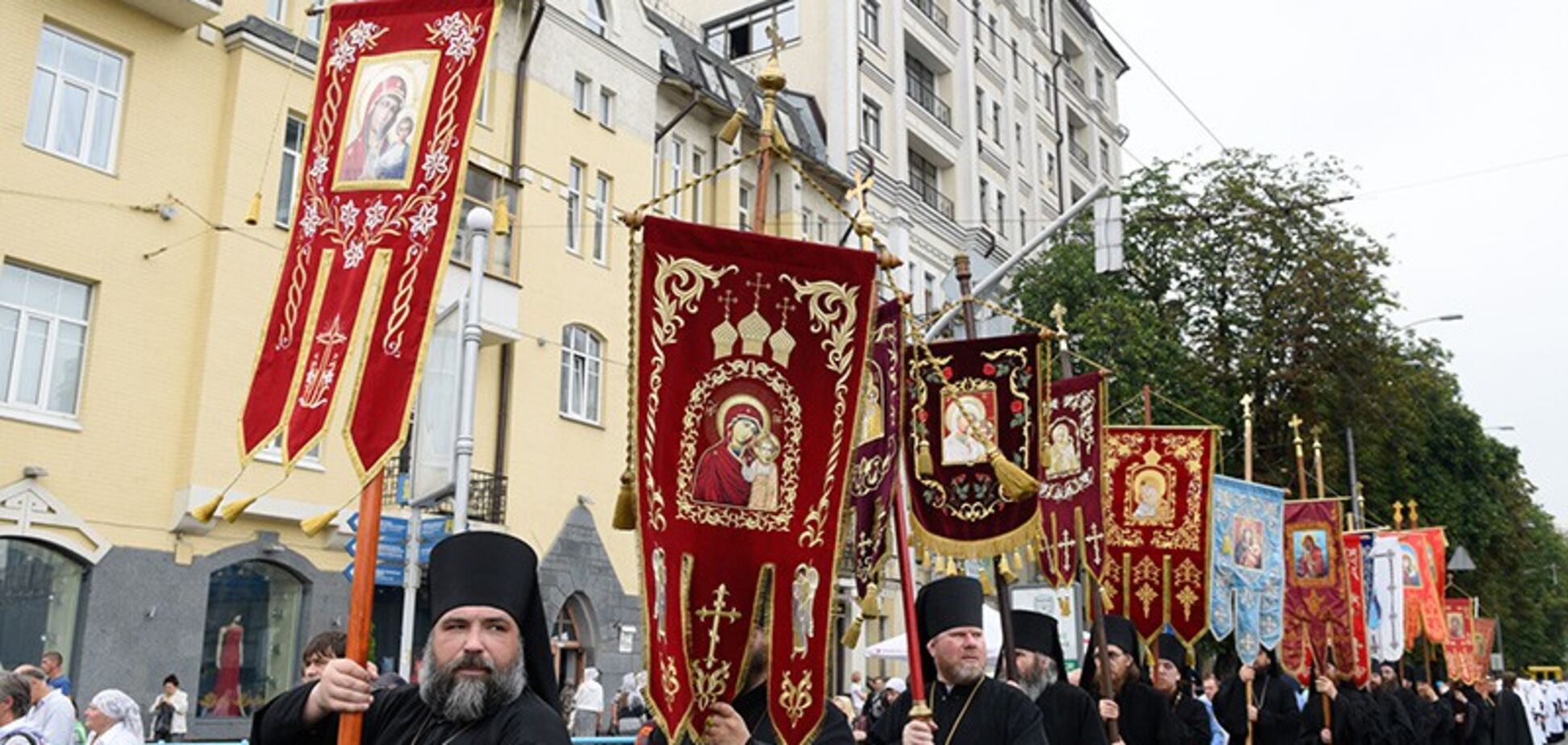 'Слава Україні' - від сатани: священик пояснив, як насаджують 'русскій мір'
