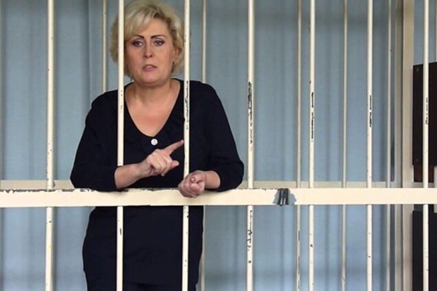 Одиозную сепаратистку выпустили из СИЗО под крики 'Слава Украине!': опубликовано видео