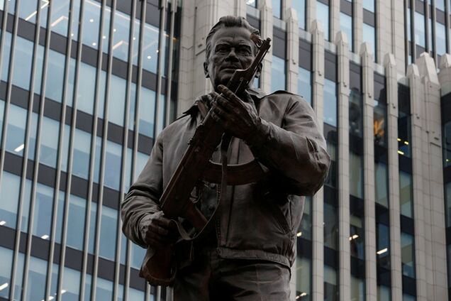 Посмертный памятник государству