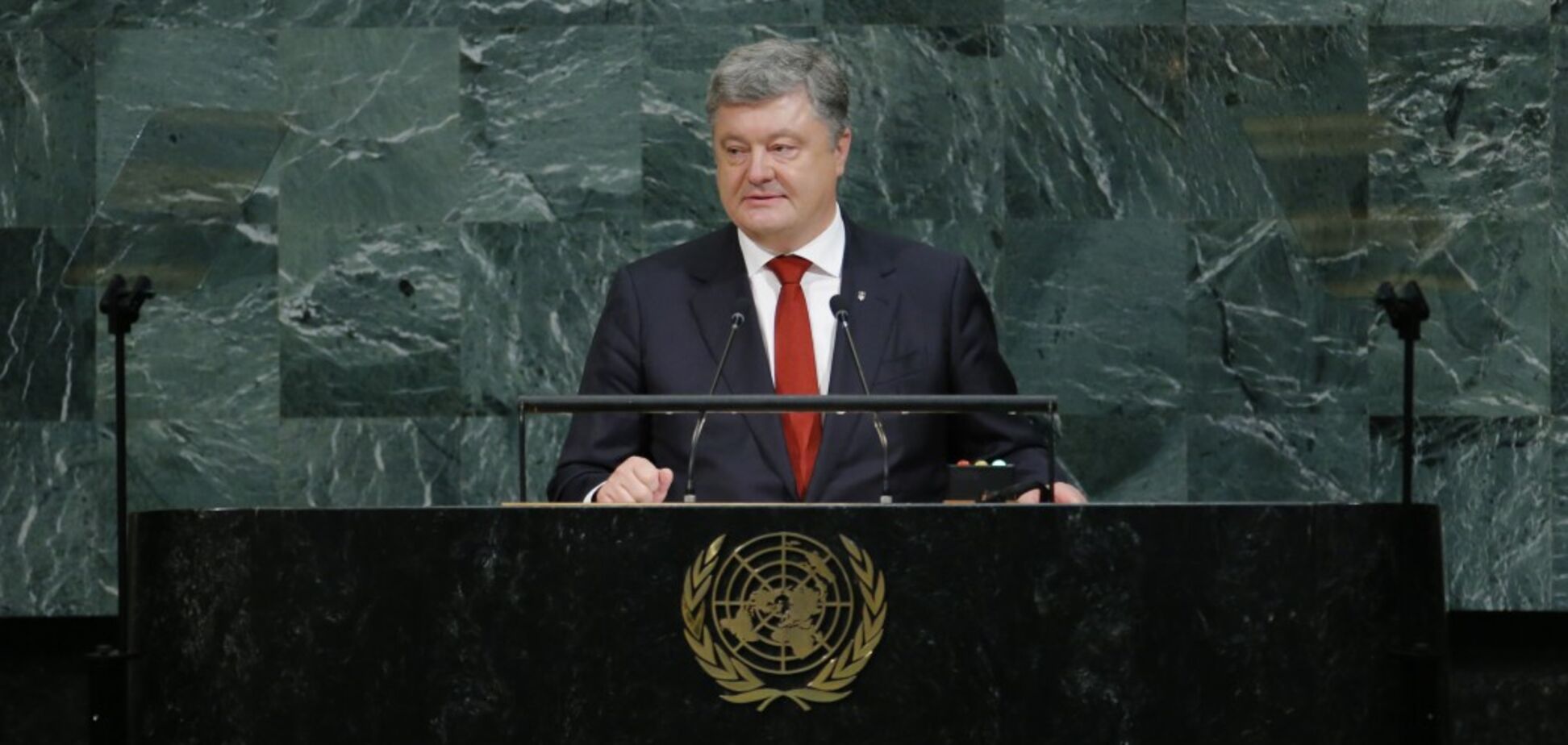 'Україна хоче миру': Порошенко назвав головну проблему Донбасу