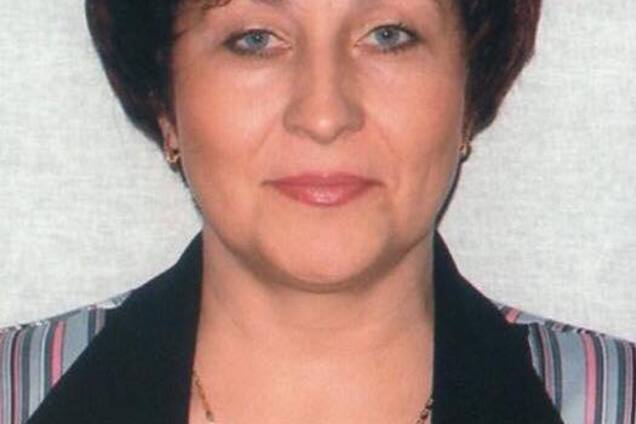 Расплакалась перед копами: на трассе Киев-Харьков задержали пьяную чиновницу за рулем