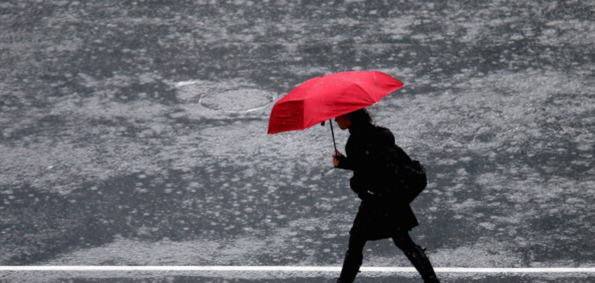 Буде шторм: рятувальники попередили українців про різке погіршення погоди