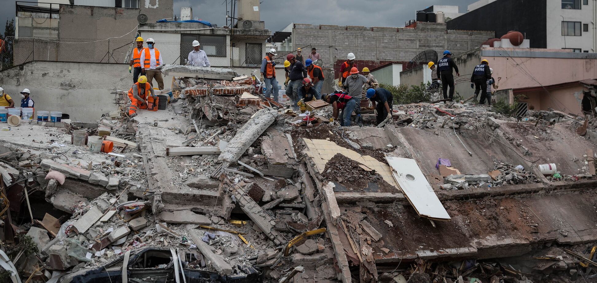 Діти потрапили в пастку: стало відомо про нові жертви землетрусу в Мексиці