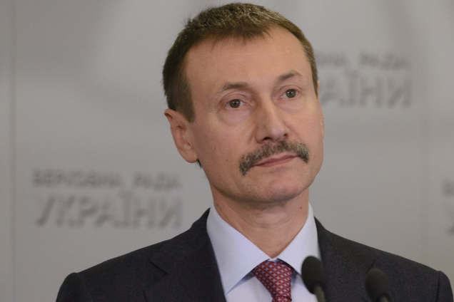 Папиев требует от власти информацию о закупке газа в Европе через посредника