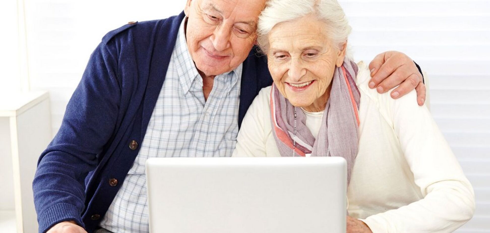 Мінімальна пенсія 2000 гривень – вже зараз!