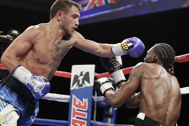 Василий Ломаченко