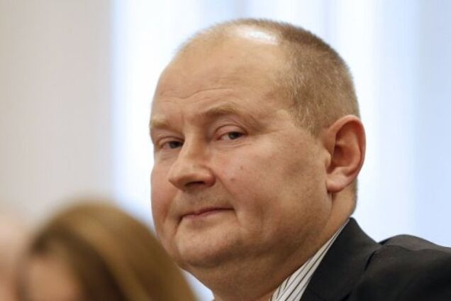 Неуловимый: опубликовано видео бегства скандального судьи Чауса от журналистов в Кишиневе