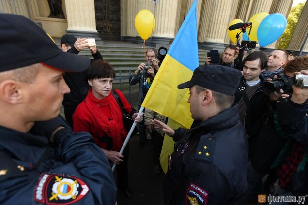 Полиция Санкт-Петербурга сорвала марш против войны с Украиной