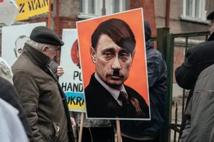 Что-то знают: Google записал Путина в офицеры СС