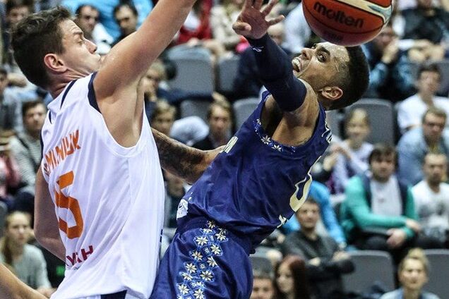 'Будівельник' - 'Цмокі-Мінськ': стало відомо, хто покаже історичний матч Ліги чемпіонів