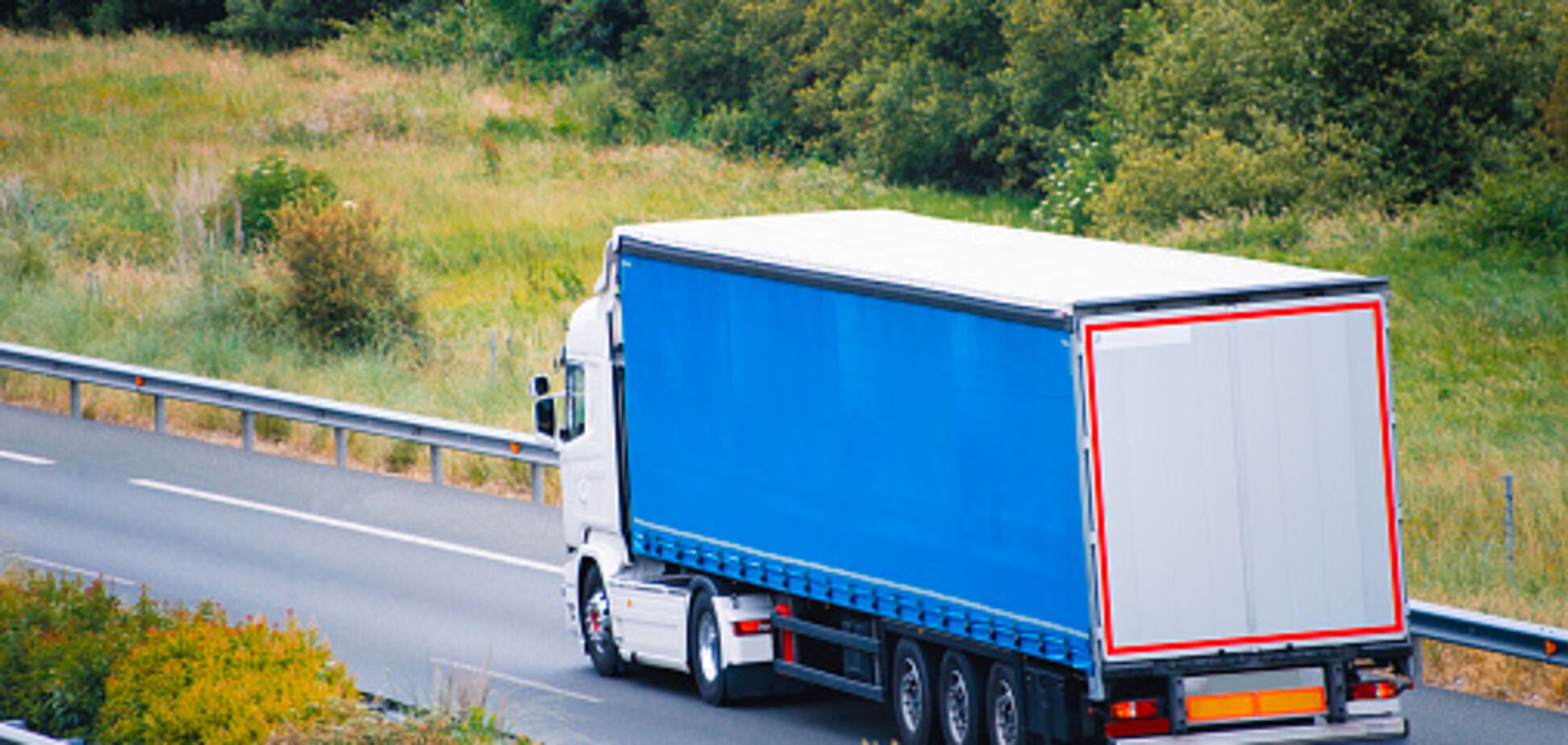 Фури вбивають дороги: як в Україні будуть з цим боротися