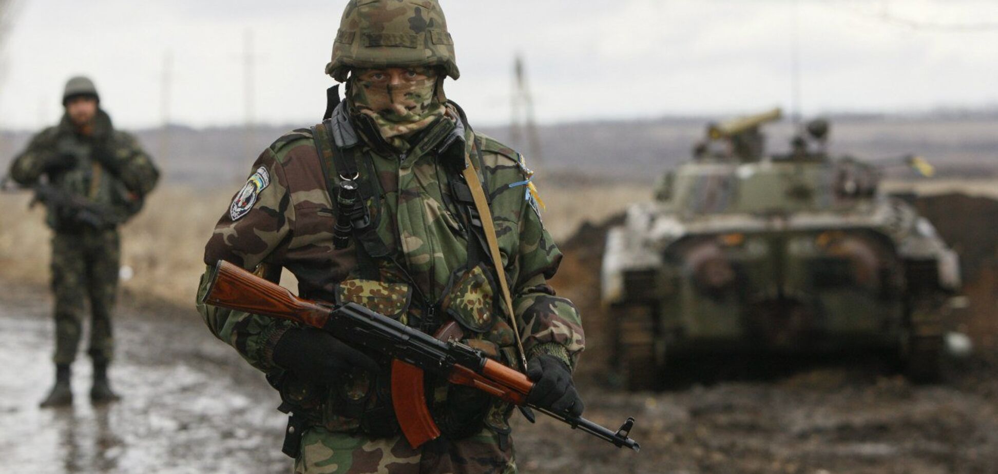 'С автоматом наперевес': Жданов рассказал о новых правилах в 'Л/ДНР'