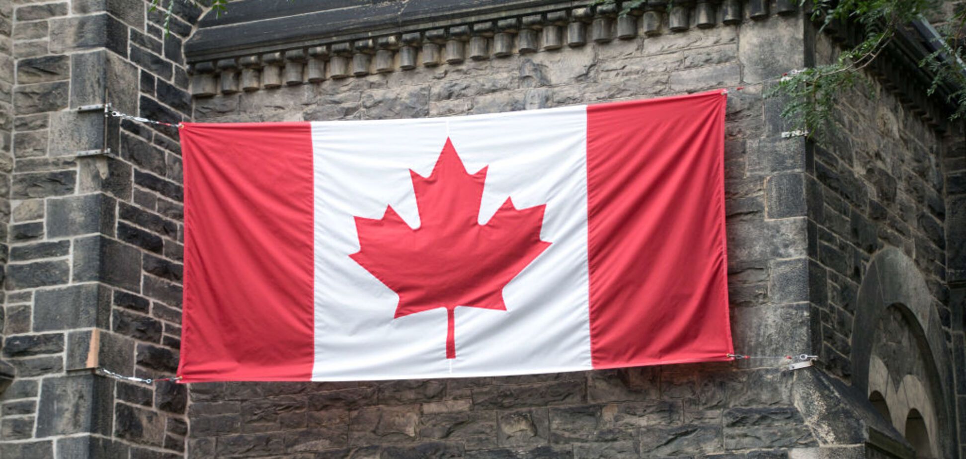 Безвіз із Канадою: у Кабміні прояснили ситуацію