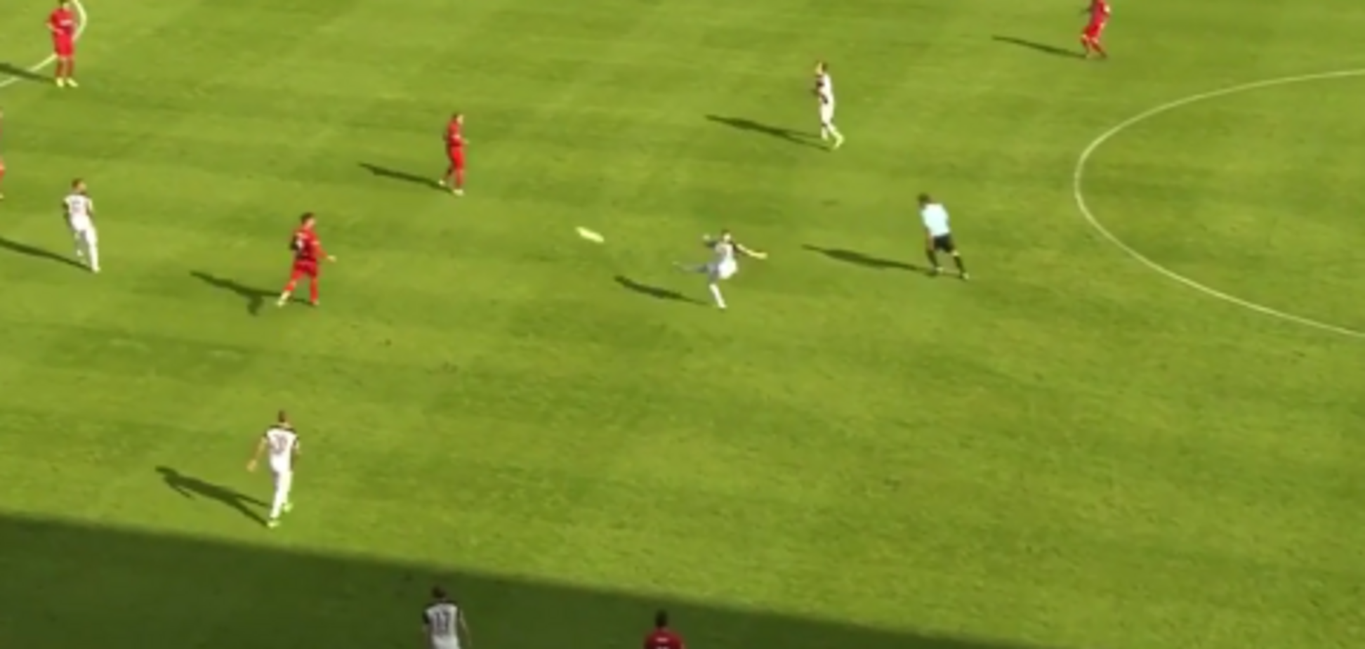 Німецький футболіст забив вибуховий гол із 40 метрів