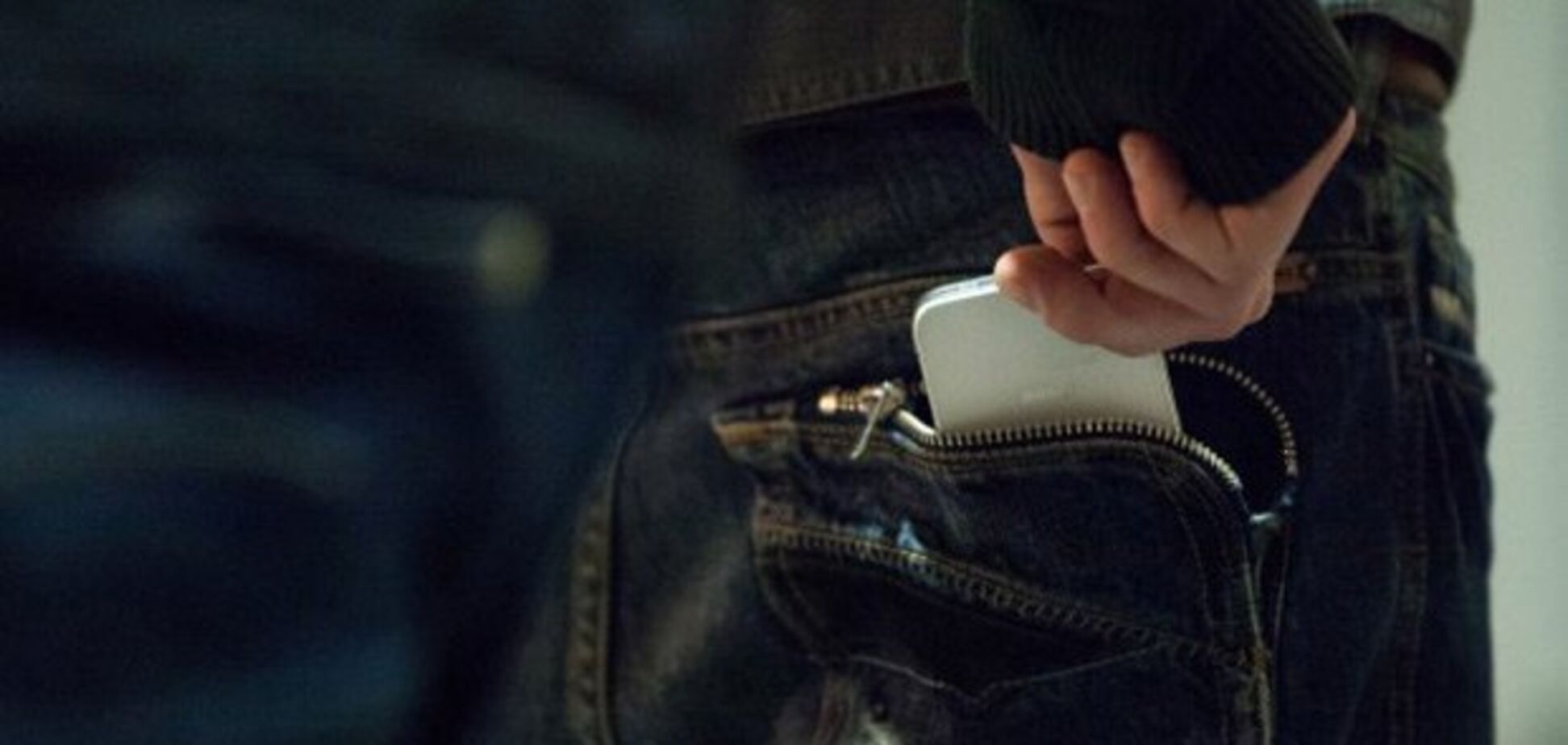 На запорожского школьника напали посреди дня