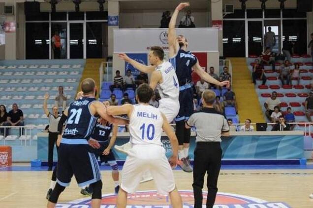 'Днепр' вылетел из Кубка Европы ФИБА