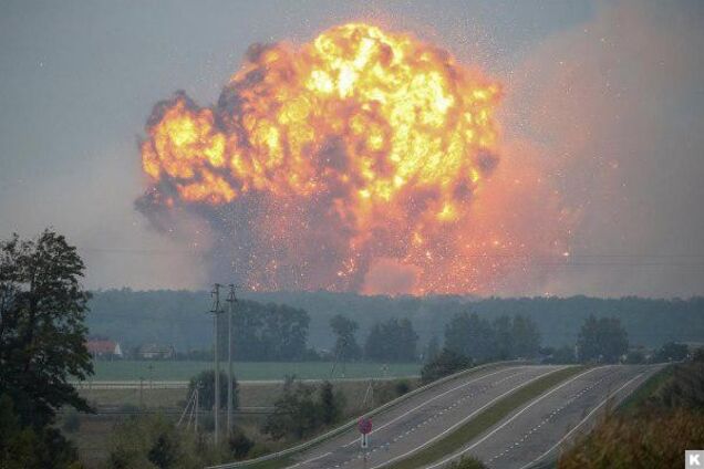 Взрывы в Калиновке: местные жители рассказали о подозрительных наблюдениях накануне