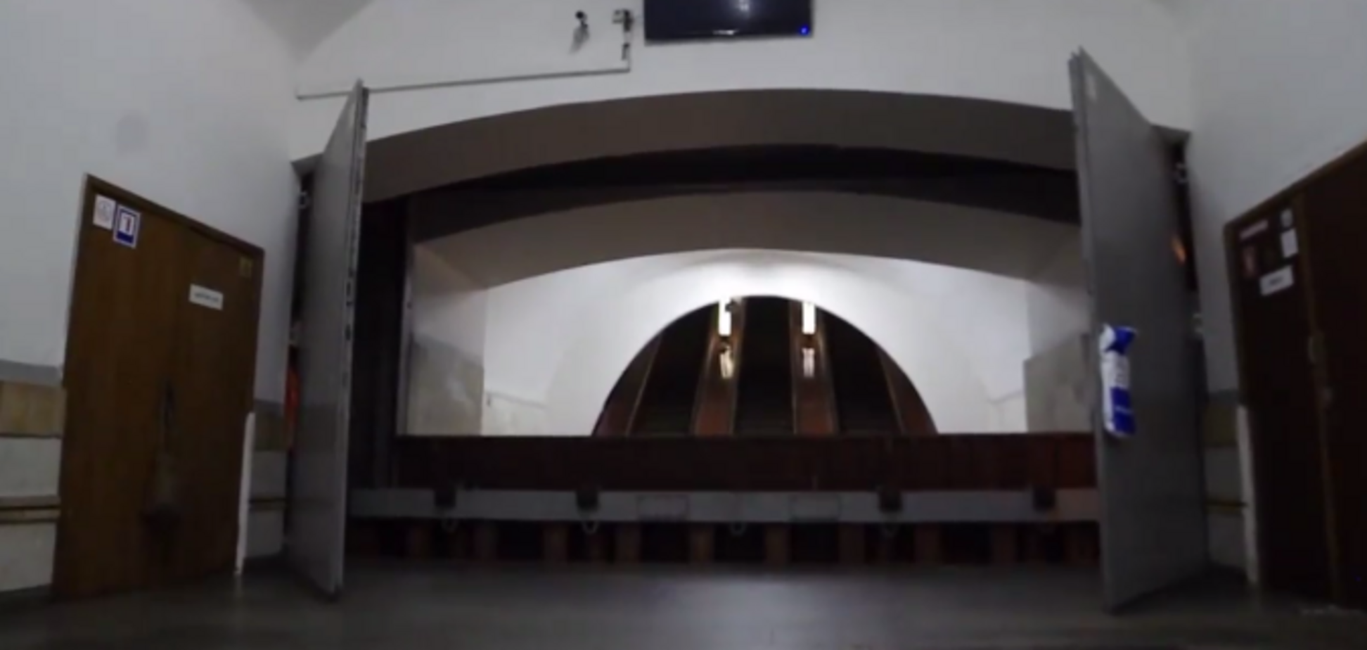 Замок от ядерного апокалипсиса: в сети появилось видео уникального испытания в метро Киева