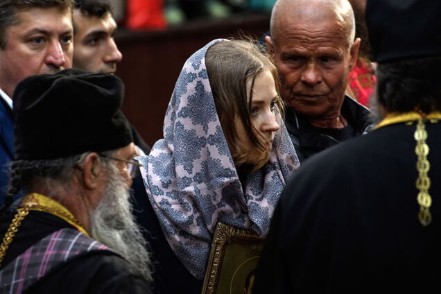 'Интимные беседы с расстрелянным': в России высмеяли 'Няш-мяш' Поклонскую