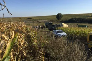 Авіакатастрофа під Хмельницьким: з'явилися перші фото і відео з місця НП