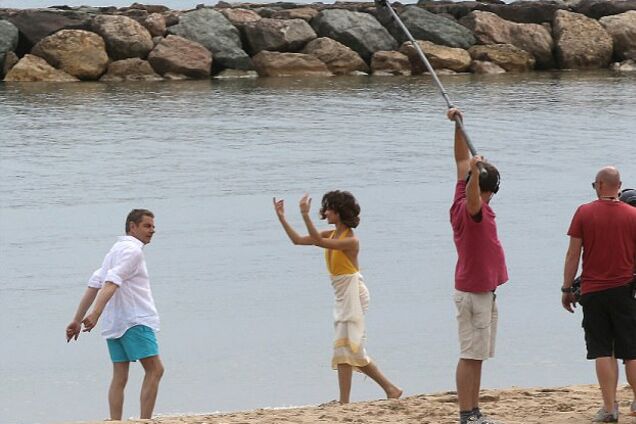 Ольга Куриленко и Роуэн Аткинсон