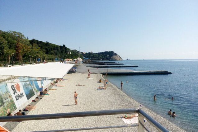 Новости Крымнаша. Лучше иметь одну водородную бомбу, чем десять Будапештских меморандумов