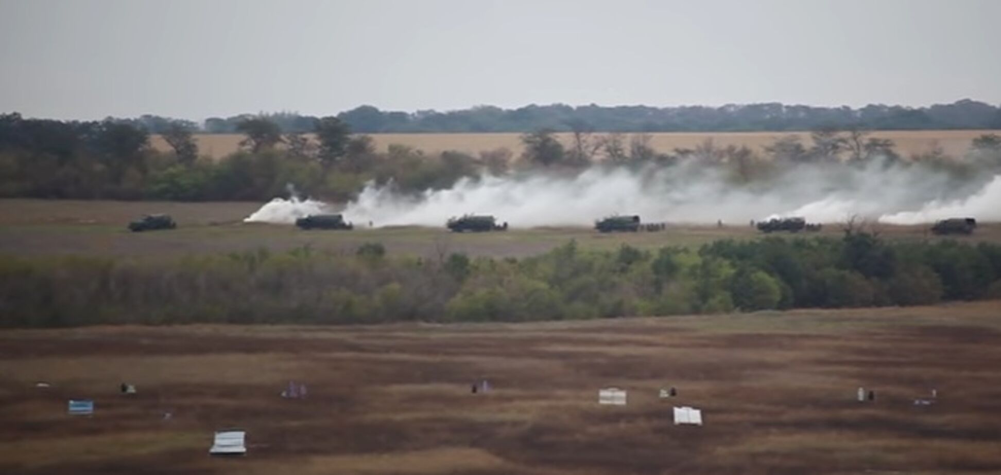 Терористи 'ДНР' влаштували масштабну стрілянину на Донбасі: опубліковано відео