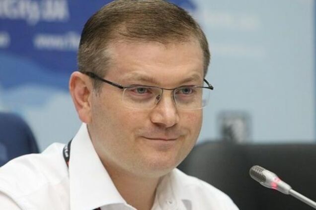 Вилкул прячет у соратника незадекларированный вертолет – депутат