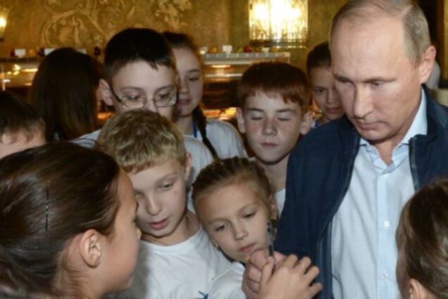 Почему у Путина не выходит диалог с детьми?