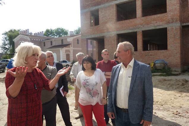 Обещал 'открутить голову': при содействии Ляшко школа на Черниговщине получила 20 млн