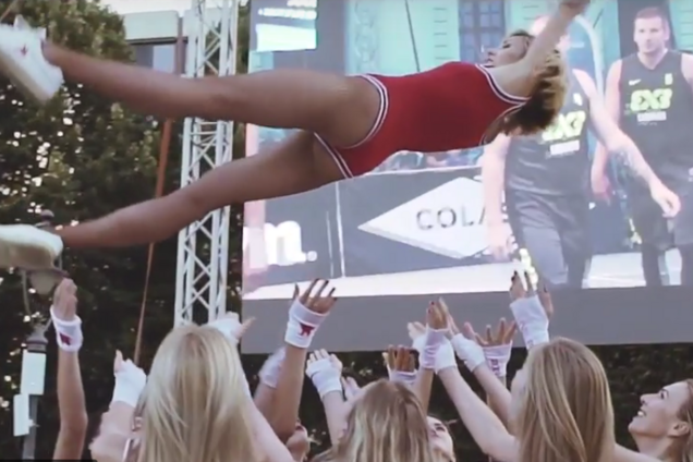 Украинские чирлидерши зажгли на Кубке мира по баскетболу: появилось яркое видео