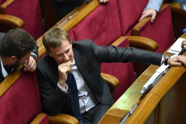 Хомутиннік склав повноваження керівника 'Відродження'