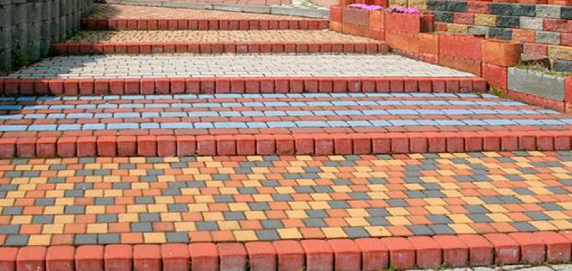 Дорога плитка: мера Черкас 'спалили' на корупційній схемі