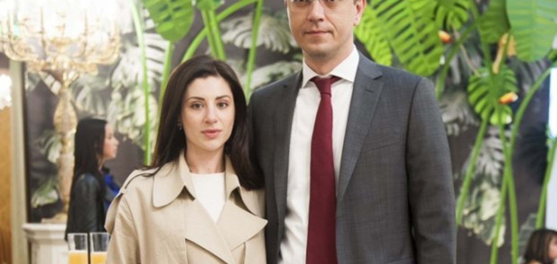 Жена министра? Украинка заказала Maybach Coupe почти за 3 млн евро