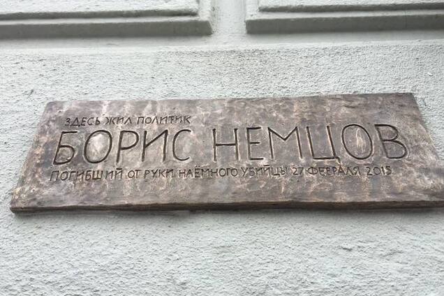 Как выпускник юрфака Путин советовал обратиться в суд