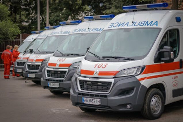 В Днепре появились современные машины скорой помощи