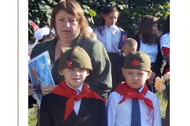 'Все плохо': сеть рассмешили фото школьников на 'торжествах' в 'ДНР'