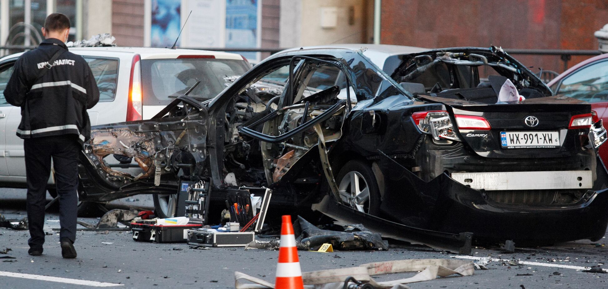 Підрив авто в Києві: медики повідомили моторошні дані про стан постраждалої