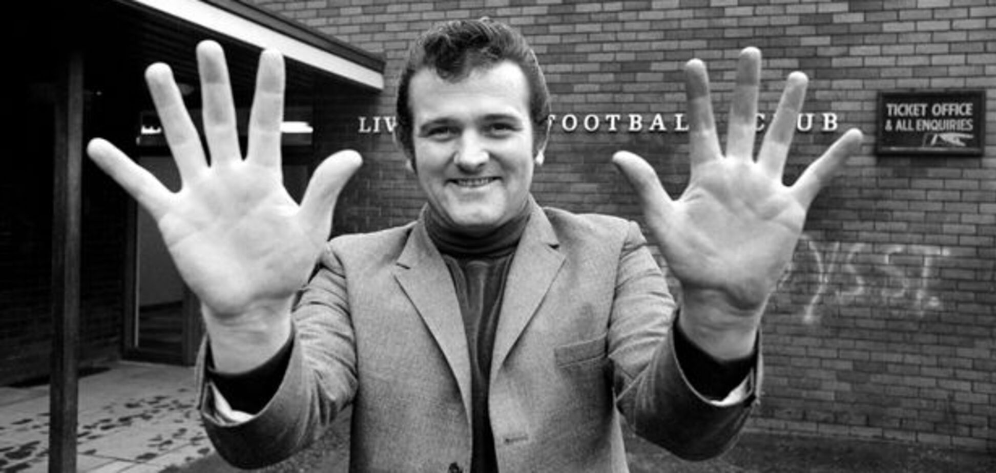 Умер легендарный футболист 'Ливерпуля'