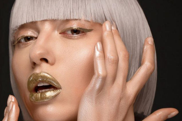 Оля Полякова