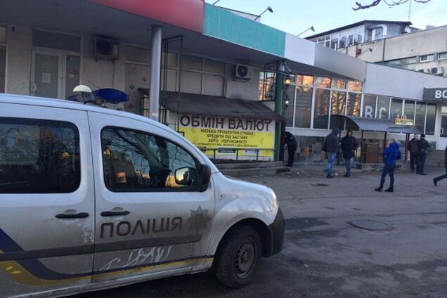 Чуть не украл $45 тысяч: полиция задержала мошенника в Киеве