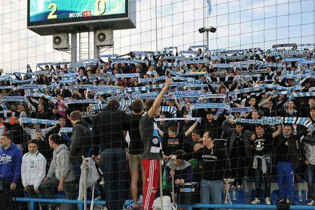 Футбольные фанаты